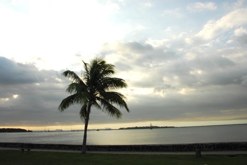 Tanoa Waterfront Hotel Lautoka Kültér fotó