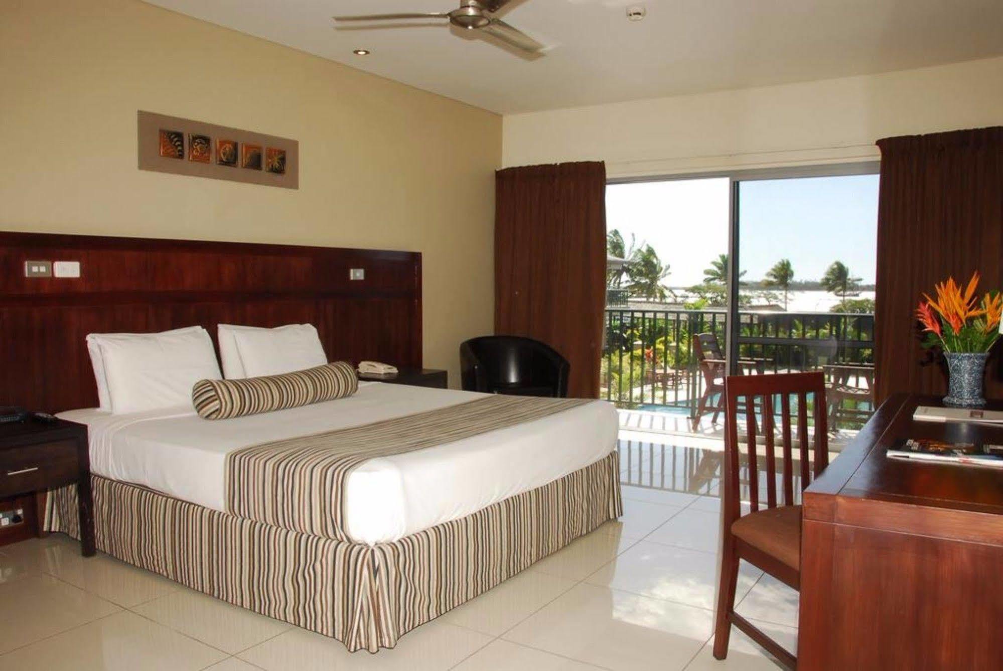 Tanoa Waterfront Hotel Lautoka Kültér fotó
